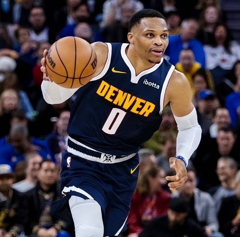 也得益于他 也得益于他