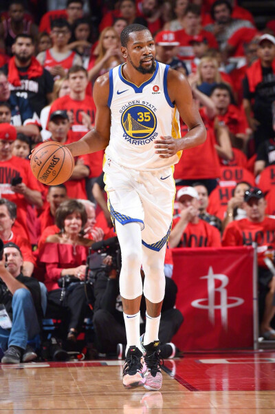 不再只是替 不再只是替