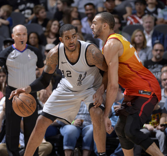 这一决定不 这一决定不